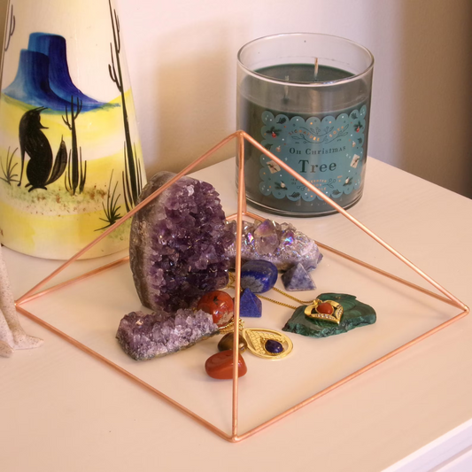 VASEST ENERGIAPÜRAMIID